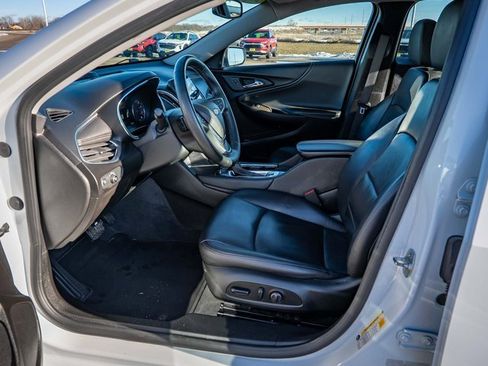 Used 2024 Chevrolet Malibu LT image 13