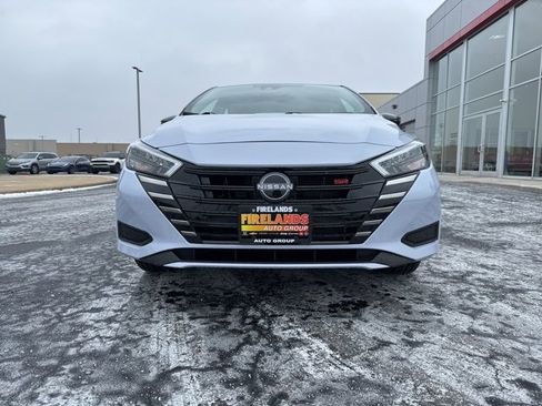 Used 2025 Nissan Versa SR w/ Trunk Package image 2