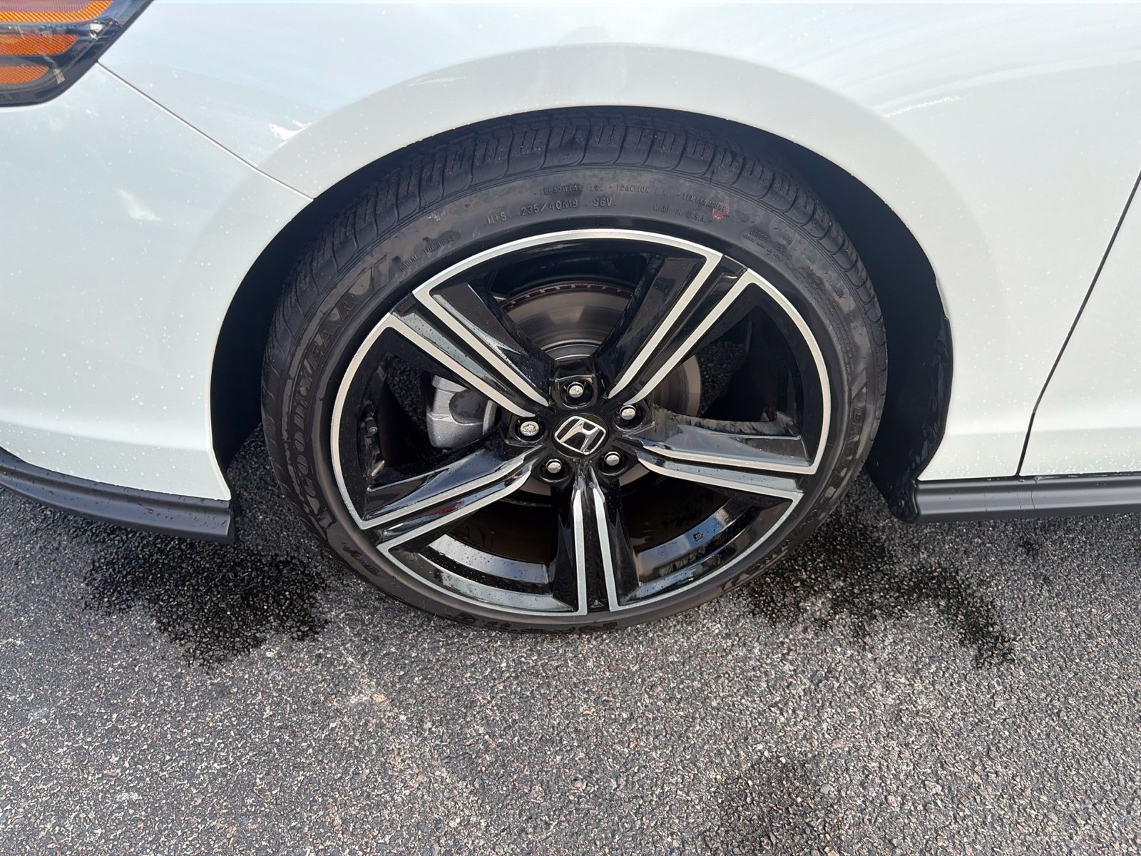 Used 2026 Honda Accord SE image 12