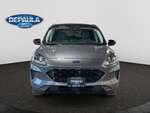 Used 2022 Ford Escape SE w/ SE Sport Appearance Package image 10