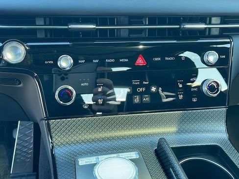 New 2025 Genesis G80 3.5T Sport Prestige image 22