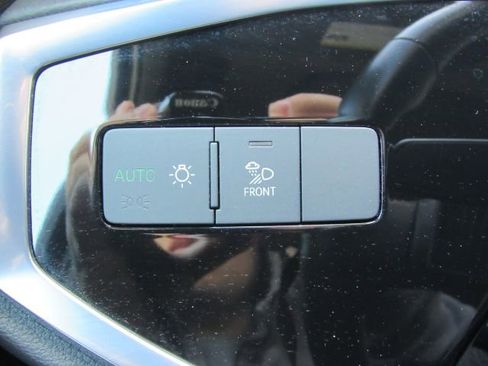 Used 2023 Audi Q3 2.0T Premium Plus w/ Premium Plus Package image 35