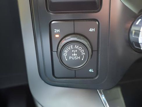 Used 2025 Ford F150 XLT w/ Equipment Group 301A Standard AWD/4WD image 19
