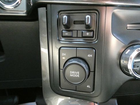 Used 2022 Ford F150 XLT w/ Equipment Group 302A High AWD/4WD image 26
