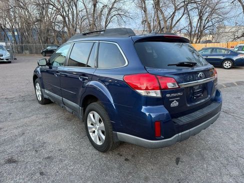 Used 2011 Subaru Outback 3.6R Limited w/ PWR Moonroof Pkg image 5