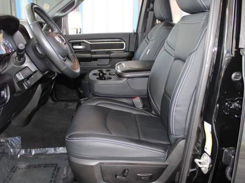 Used 2024 RAM 2500 Big Horn image 19