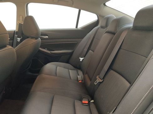 Used 2021 Nissan Altima 2.5 SV FWD image 18