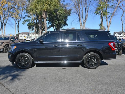 Used 2021 Ford Expedition Max XLT image 2