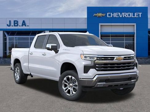 New 2026 Chevrolet Silverado 1500 LTZ w/ LTZ Premium Package AWD/4WD image 7