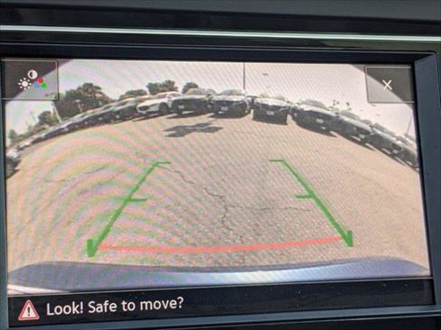 Used 2021 Volkswagen Jetta SE FWD image 17