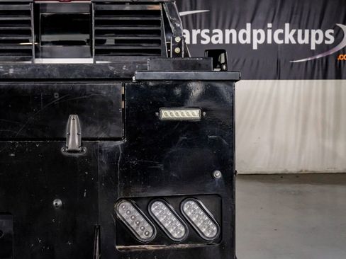 Used 2023 GMC Sierra 3500 Denali w/ Denali Ultimate Package image 44