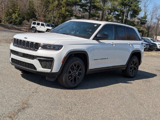 New 2026 Jeep Grand Cherokee Altitude AWD/4WD image 7