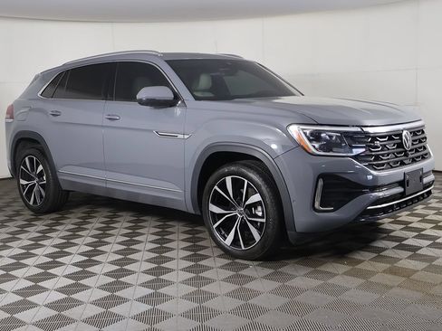 Used 2024 Volkswagen Atlas Cross Sport SEL Premium R-Line AWD/4WD image 54