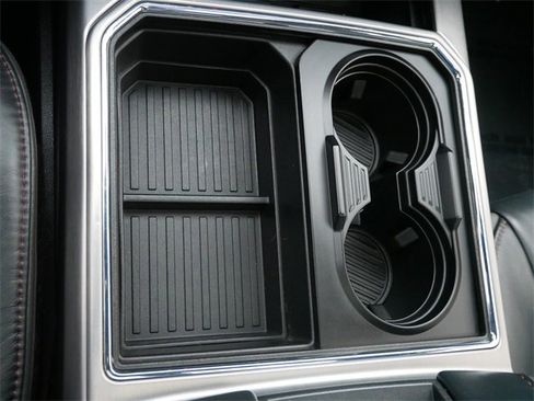 Used 2022 Ford F250 Platinum w/ FX4 Off-Road Package image 24