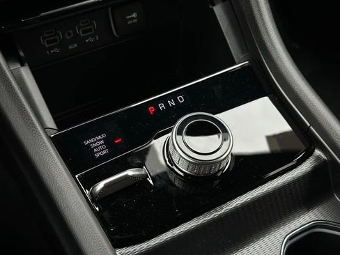 New 2026 Jeep Grand Cherokee L Limited AWD/4WD image 13