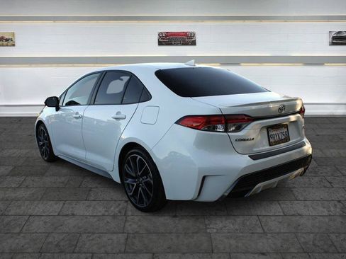 Used 2022 Toyota Corolla SE w/ Carpet Mat Package (TMS) FWD image 5