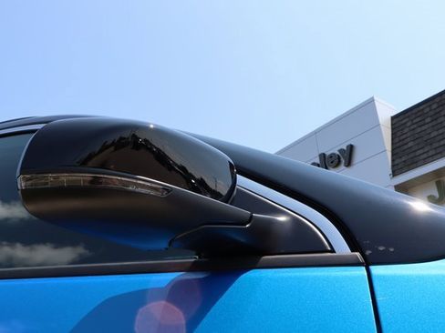 New 2025 Jeep Compass Limited image 2