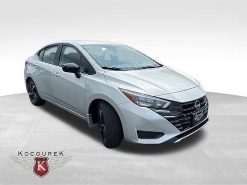 New 2025 Nissan Versa SR w/ Trunk Package image 1