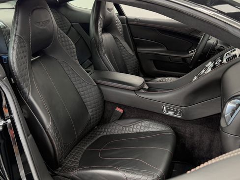 Used 2016 Aston Martin Vanquish Coupe RWD image 24