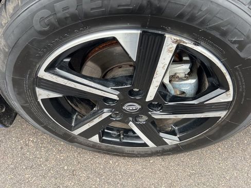 Certified 2024 Nissan Sentra SV image 36