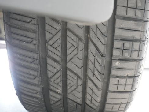 Used 2023 Buick Envision Essence w/ Sport Touring Package FWD image 31