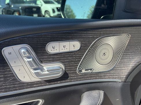 Used 2022 Mercedes-Benz GLS 450 4MATIC image 10