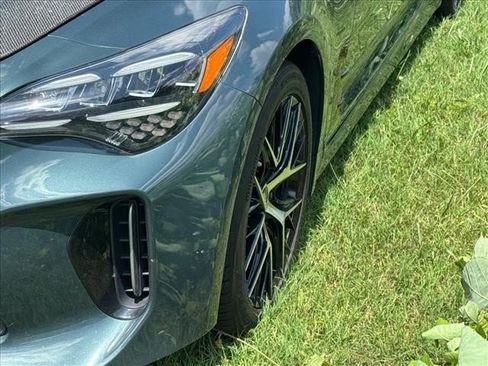 Used 2022 Kia Stinger GT-Line w/ Sun & Sound Package AWD/4WD image 5