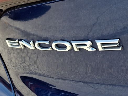 Used 2023 Buick Encore GX Select w/ Safety Package II FWD image 29