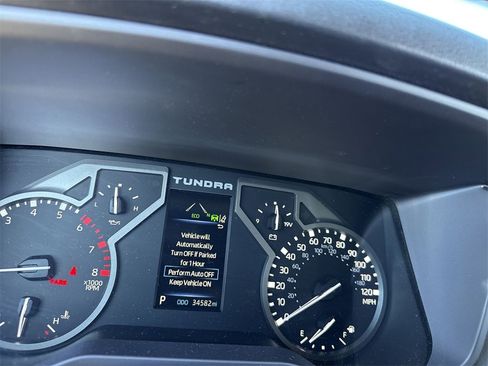 Used 2023 Toyota Tundra Limited image 17