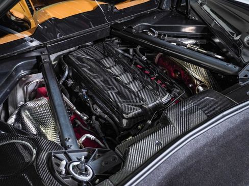 Used 2021 Chevrolet Corvette Stingray Premium Cpe w/ Z51 Performance Package RWD image 35