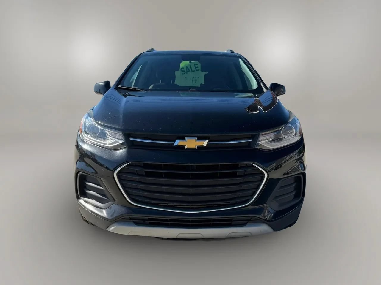 Used 2021 Chevrolet Trax LT w/ Driver Confidence Package AWD/4WD image 2