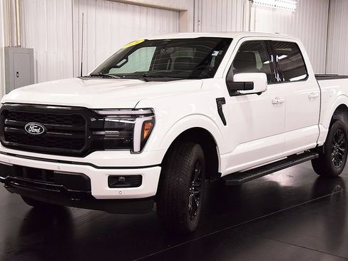 Used 2026 Ford F150 Lariat AWD/4WD image 3