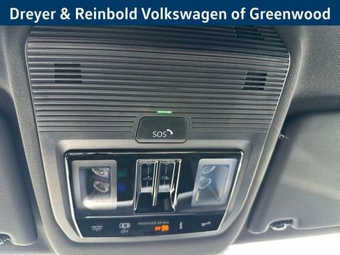 New 2026 Volkswagen Atlas Cross Sport SE image 22