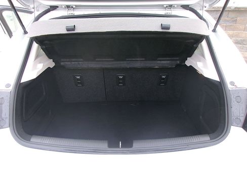 Used 2017 Chevrolet Cruze Premier image 12