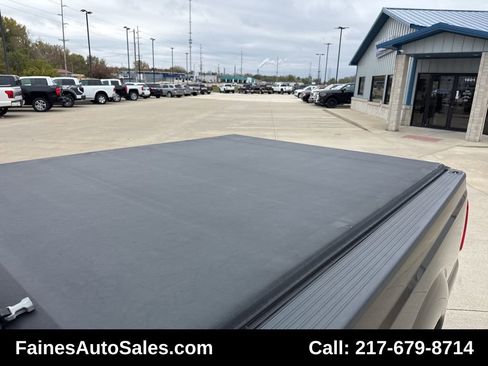 Used 2015 Ford F250 Lariat w/ Chrome Package image 38