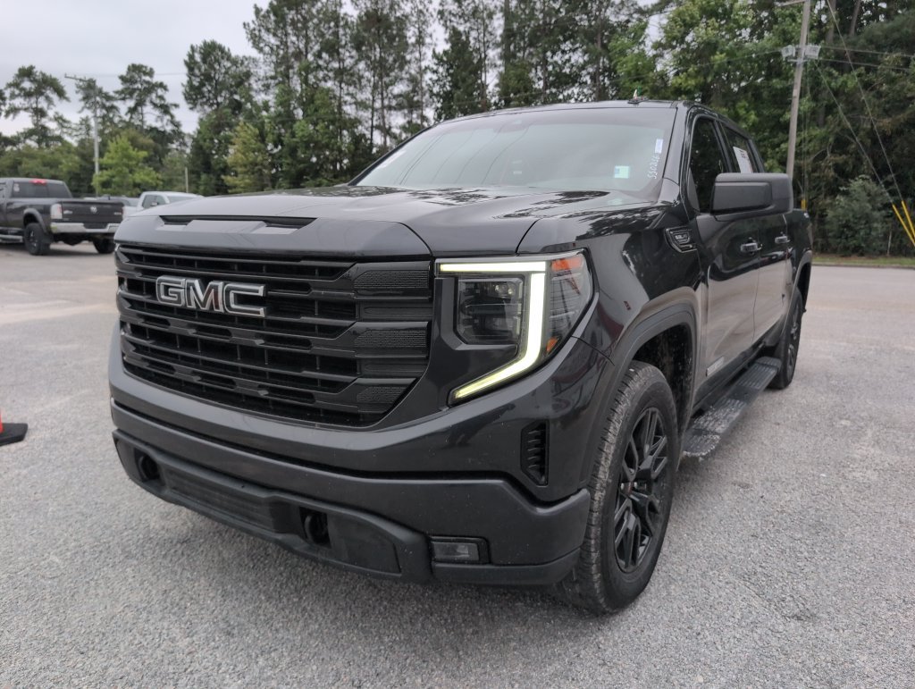 Used 2022 GMC Sierra 1500 Elevation AWD/4WD image 4