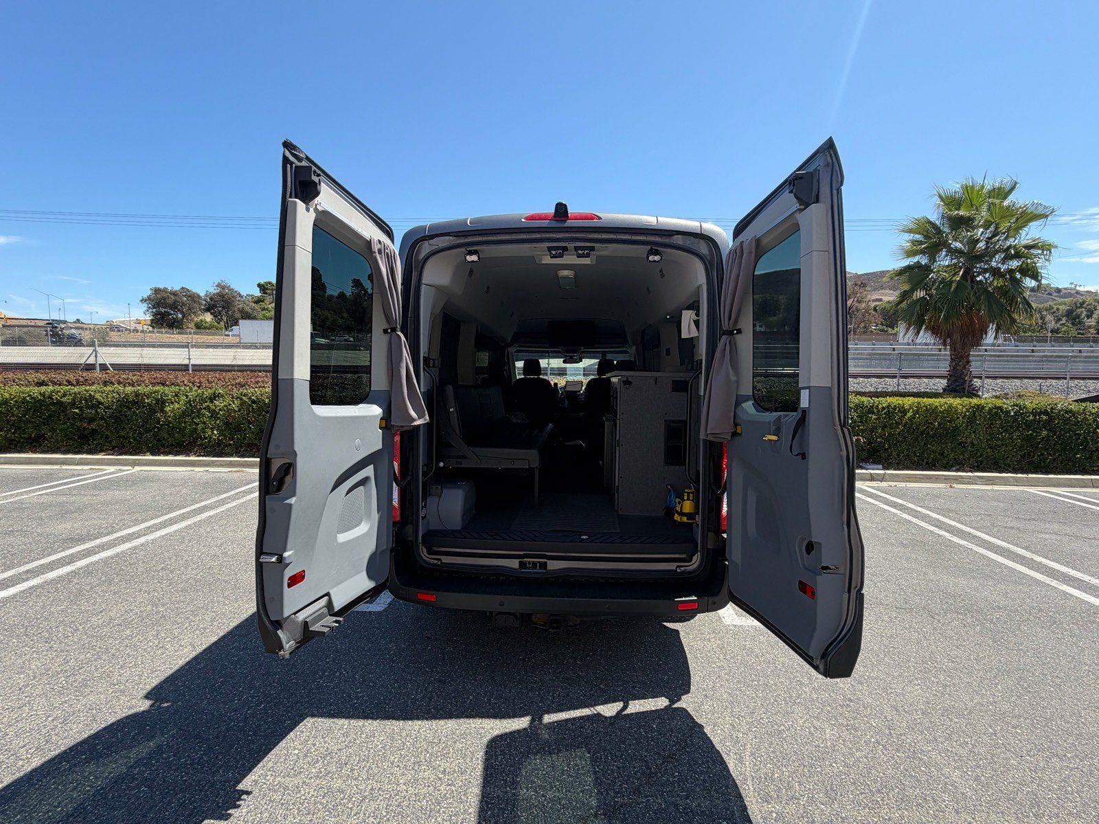 Used 2015 Ford Transit 350 XLT RWD image 9