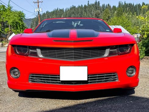 Used 2012 Chevrolet Camaro SS w/ RS Package RWD image 21
