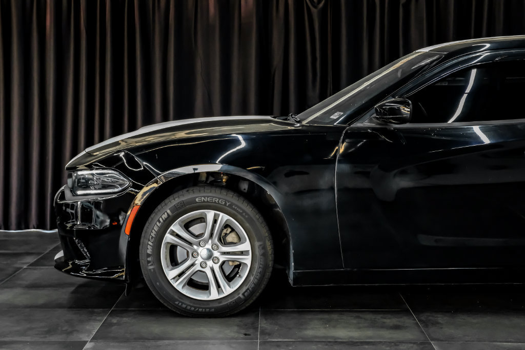 Used 2022 Dodge Charger SXT RWD image 12
