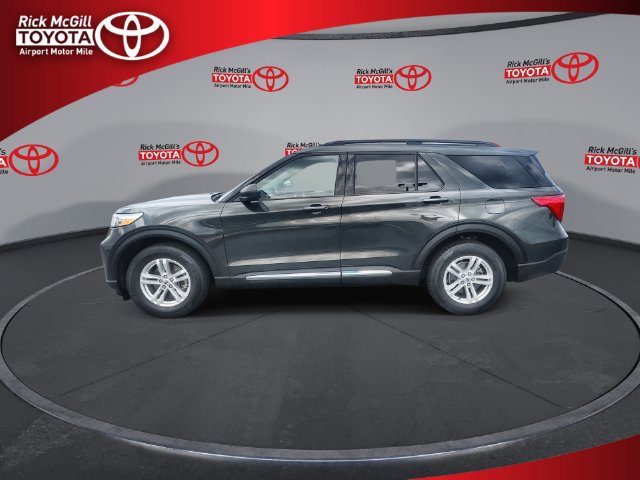 Used 2023 Ford Explorer XLT w/ Equipment Group 202A AWD/4WD image 5