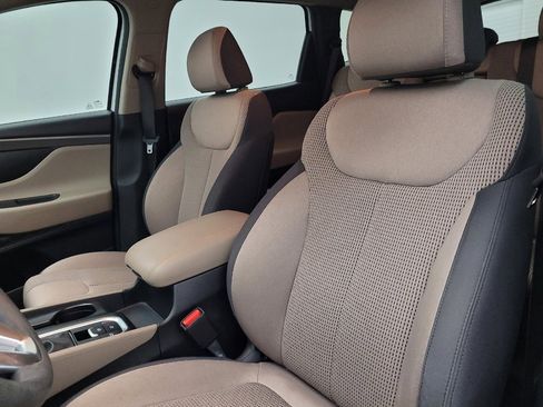 Used 2019 Hyundai Santa Fe SEL image 17