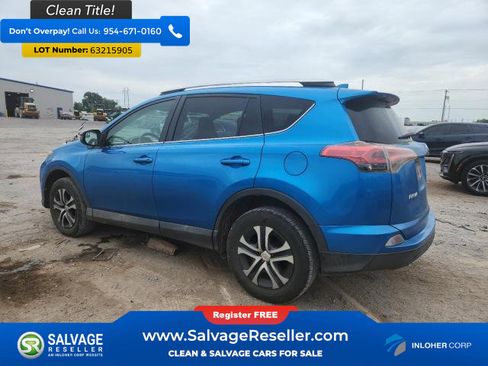 Used 2016 Toyota RAV4 LE image 3