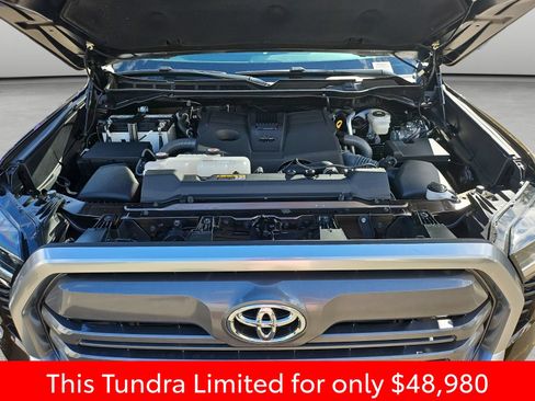 Used 2024 Toyota Tundra Limited w/ Power Package AWD/4WD image 38