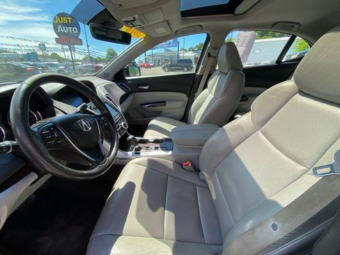 Used 2016 Acura TLX w/ Technology Package FWD image 17