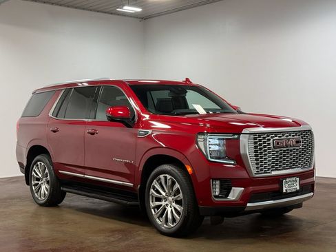 Used 2023 GMC Yukon Denali AWD/4WD image 22