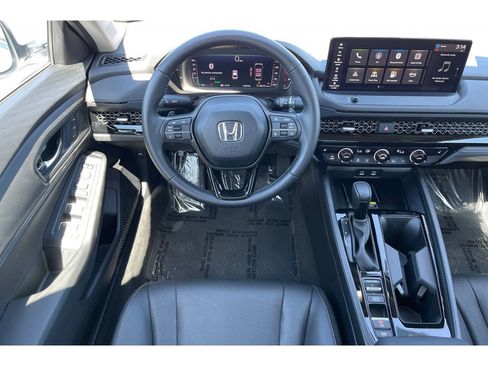 Certified 2025 Honda Accord EX-L image 16