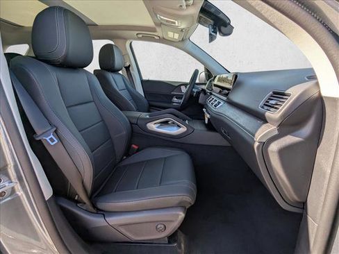 New 2026 Mercedes-Benz GLE 450 4MATIC image 17