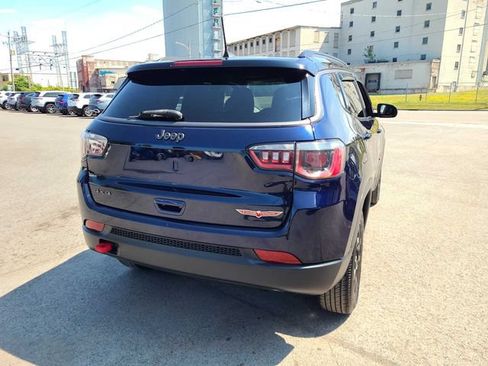 Used 2019 Jeep Compass Trailhawk AWD/4WD image 8