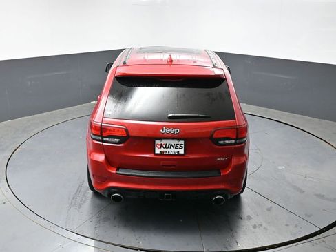 Used 2014 Jeep Grand Cherokee SRT8 w/ Luxury Group II AWD/4WD image 22