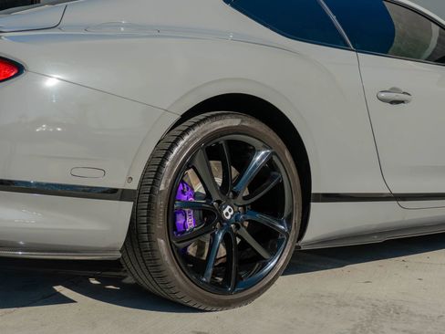Used 2022 Bentley Continental GT AWD/4WD image 46